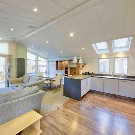 New Forest Lodge - 194 No Pets Fordingbridge Extérieur photo